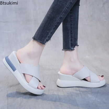 Waltraut | Keilsandalen mit Schnallenriemen für Damen