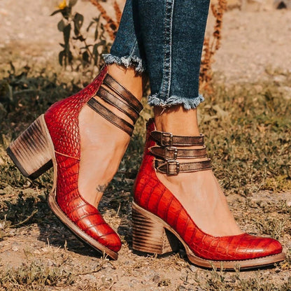 Freya | Orthopaedic Sandals with Heel