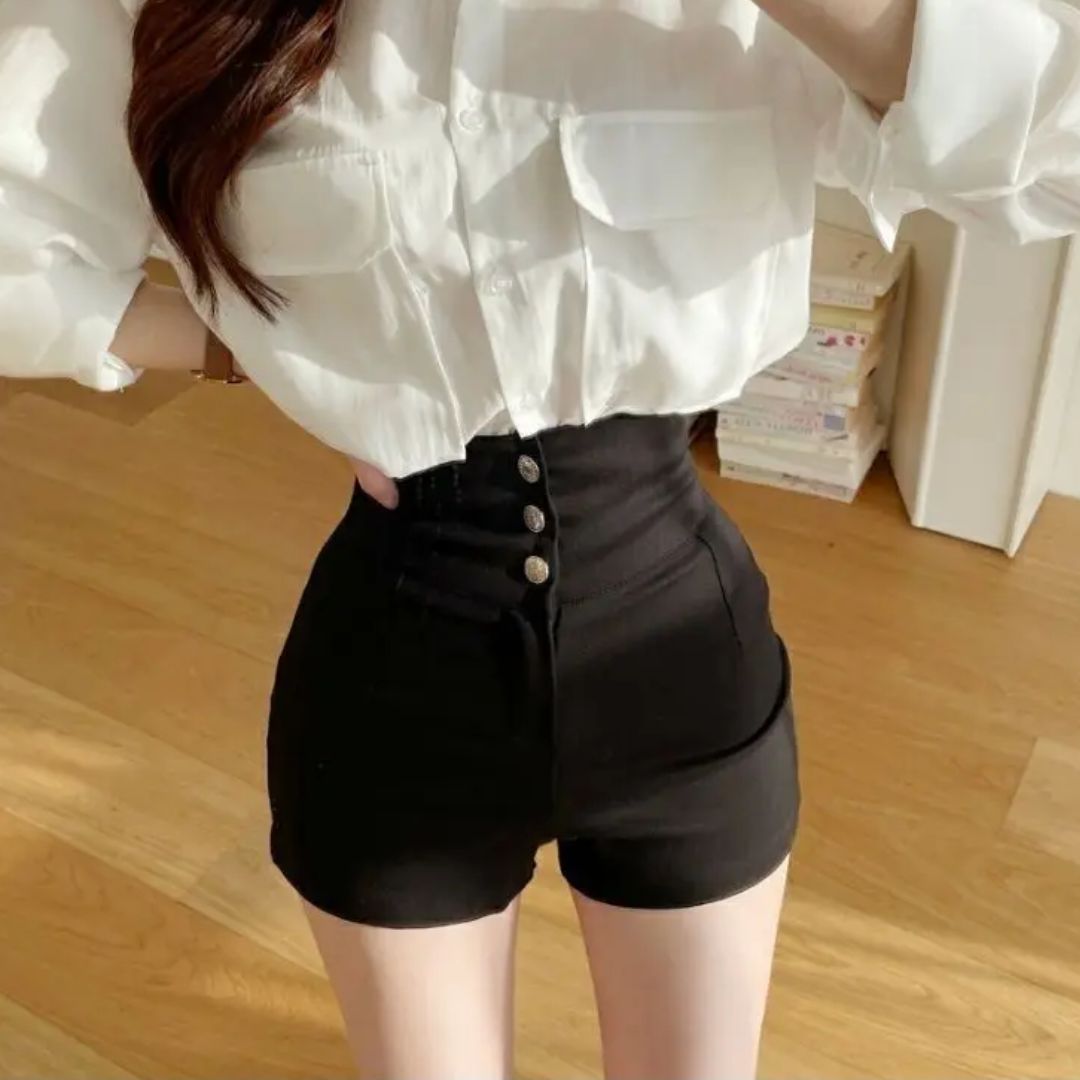 Mio | Elegant High-Waist Shorts