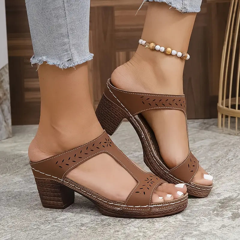 Gertrude | Orthopaedic Sandals with Block Heel
