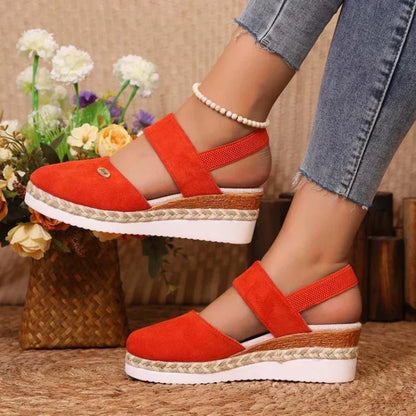 Freyja | Stylish Orthopaedic Sandals with Relaxing Platform and Ventilation