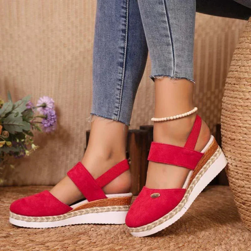 Freyja | Stylish Orthopaedic Sandals with Relaxing Platform and Ventilation
