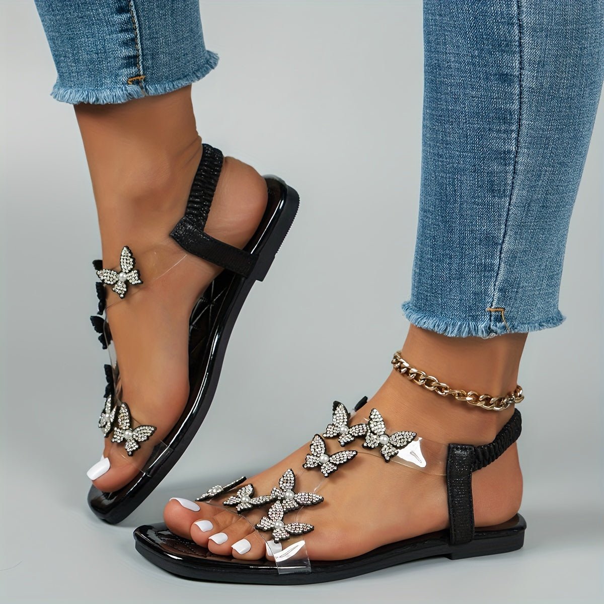 Judith | Sandals with Diamante Details