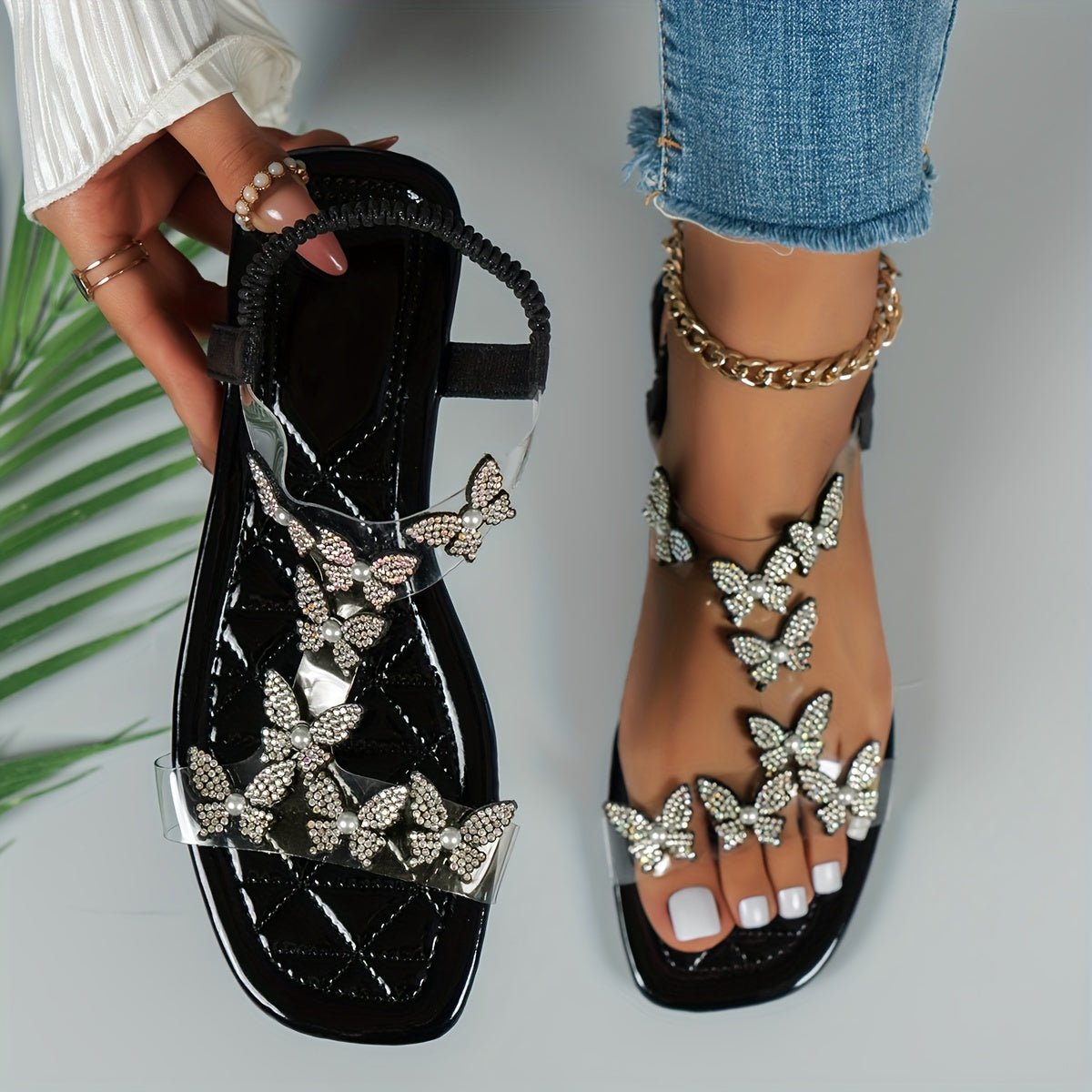 Judith | Sandals with Diamante Details