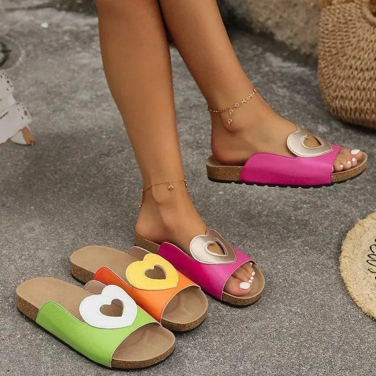 Inge | Heart-Shaped Design Sandals