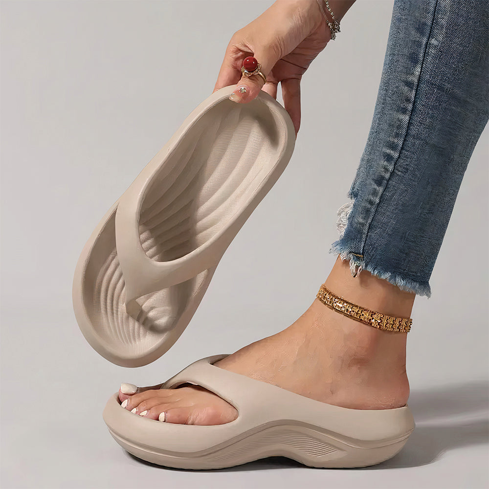 Irina | Cosy Slippers for Women, Modern & Comfortable