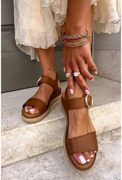 Liana | Comfortable Resort-Style Sandals with Gold Accents
