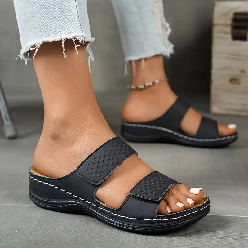 Jana | Sandals with Cushioned Strap