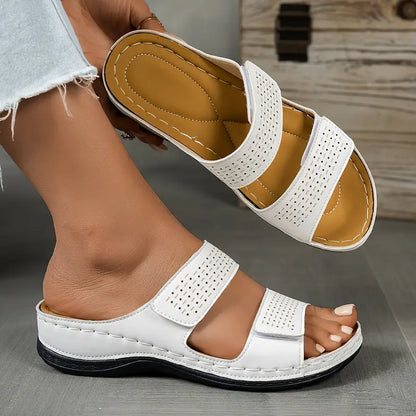 Jana | Sandals with Cushioned Strap