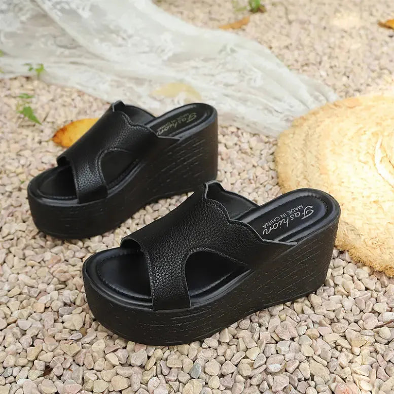 Saskia | Fashionable Wedge Sandals with Thick Platform Sole