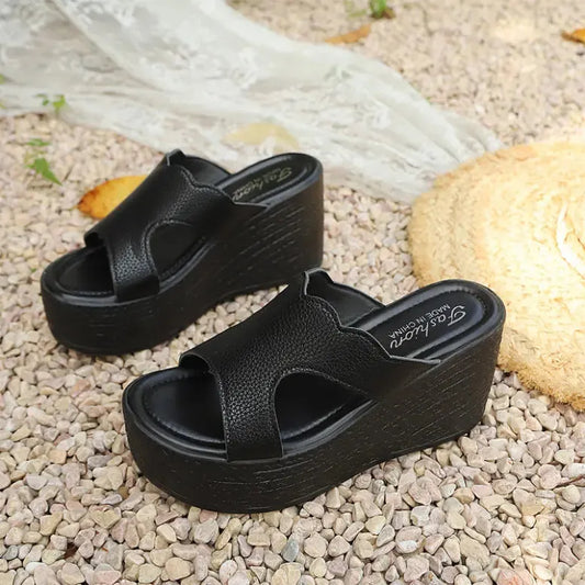 Saskia | Fashionable Wedge Sandals with Thick Platform Sole