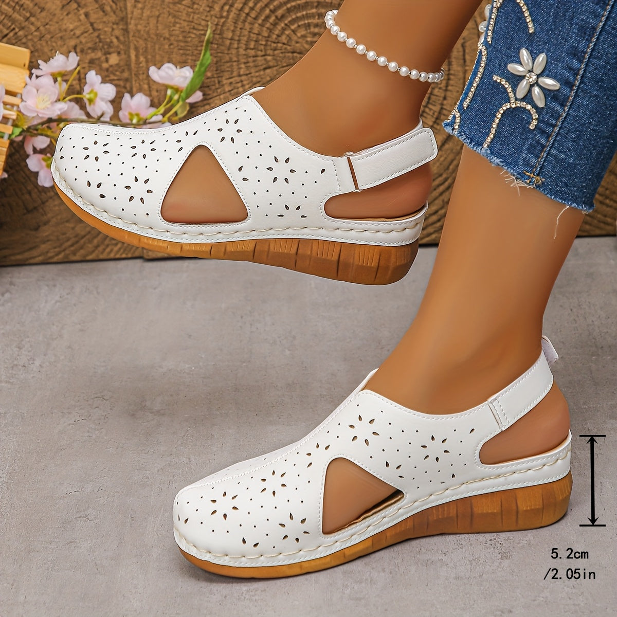 Beatrice | Fashionable Sandals for Women with Round Toe and Wedge Heel