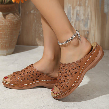 Detta | Ergonomic Sandals for Women with Wedge Sole