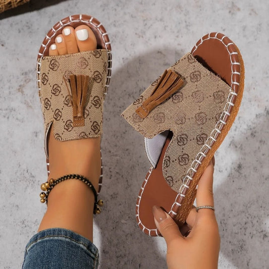 Kourtney | Elegant Fashionable Sandals for Women for Summer