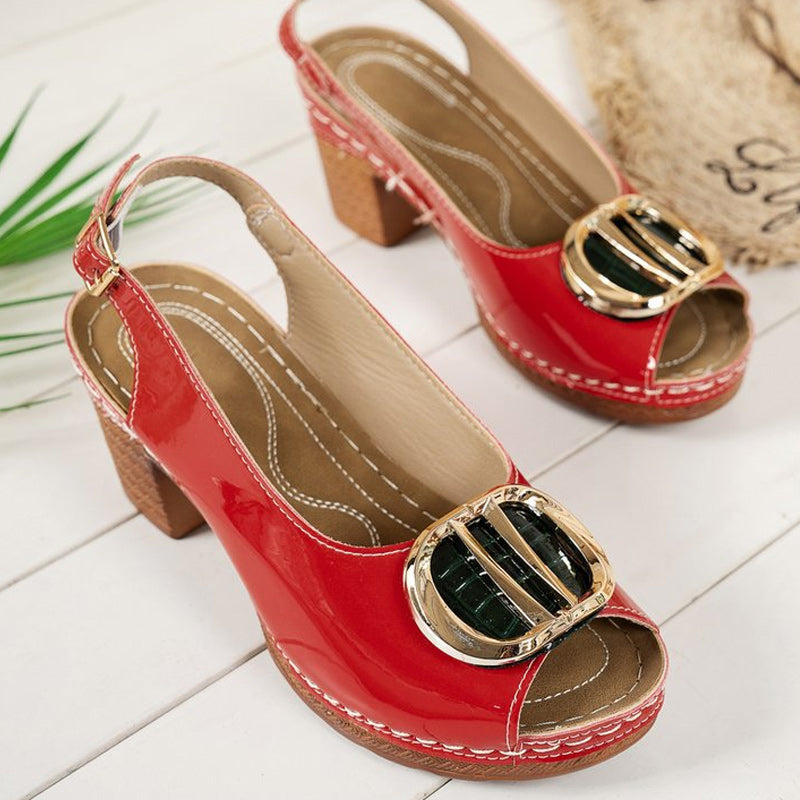 Roswitha | Sandals with Chunky Heel and Buckle