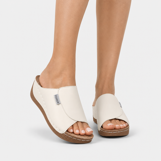 Agatha | Sturdy Comfortable Sandals with Breathable Design