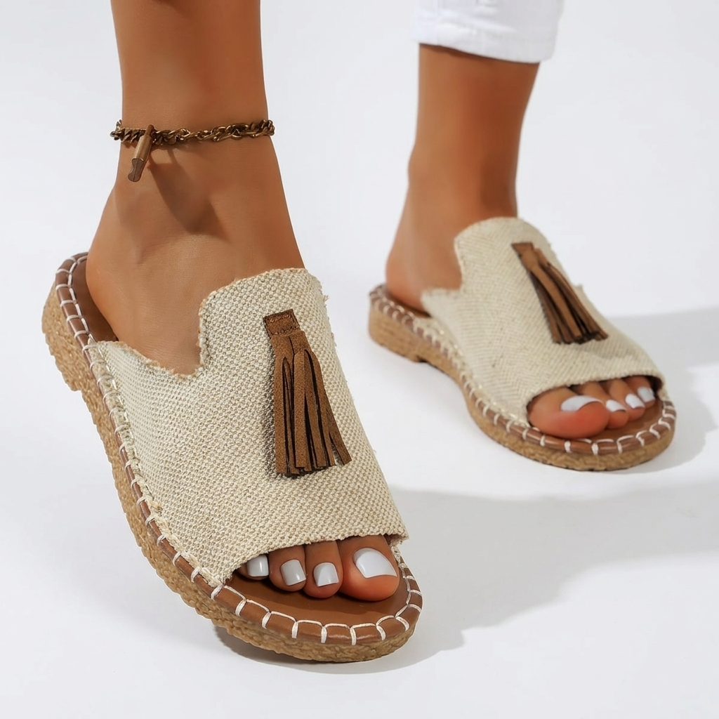 Annemarie | Fringed Flat Sandals in Ethnic Style