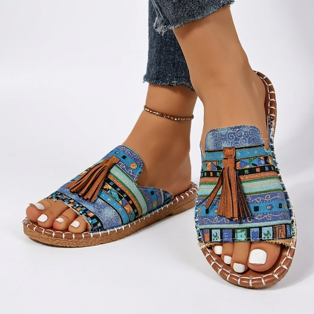 Annemarie | Fringed Flat Sandals in Ethnic Style