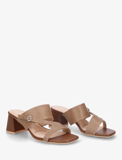 Sybilla | Simple Sandals with Asymmetric Strap