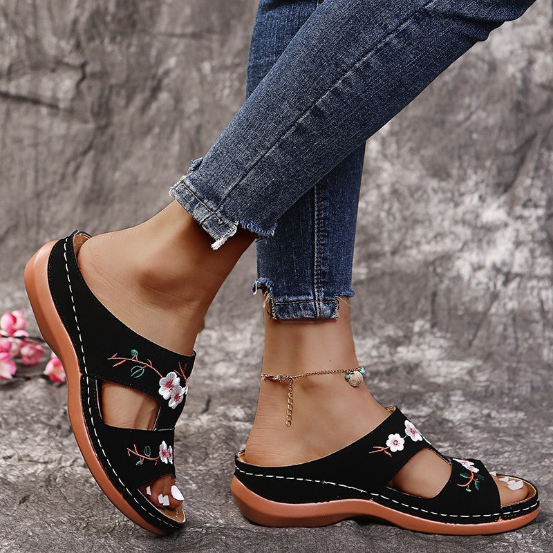 Karen | Comfortable Orthopaedic Sandals with Floral Pattern