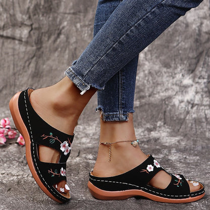 Karen | Comfortable Orthopaedic Sandals with Floral Pattern