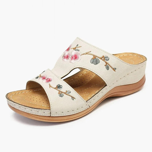 Karen | Comfortable Orthopaedic Sandals with Floral Pattern