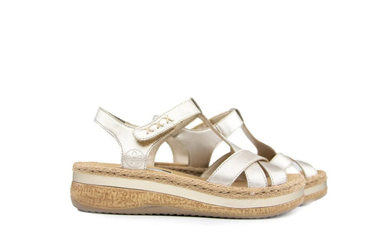 Caroline | Sandals in Pale Gold