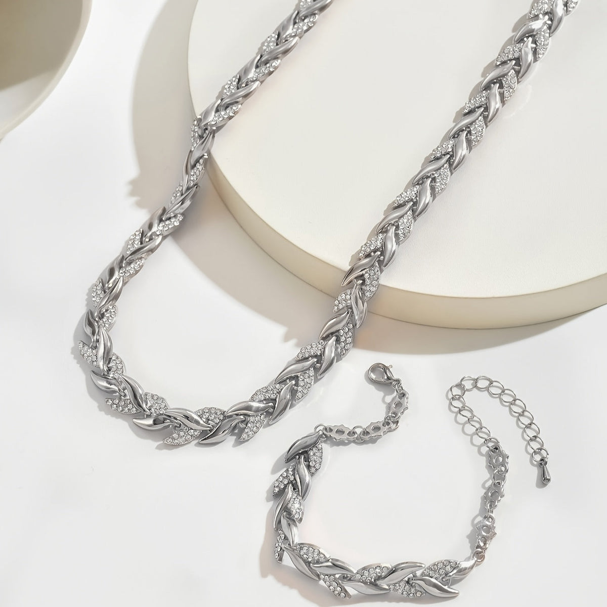Alma | Handcrafted Mermaid Tail Pendant Necklace Set