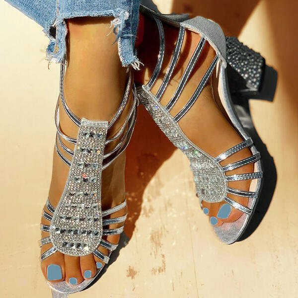 Pamela | New Collection: Light & Sparkly Sandals