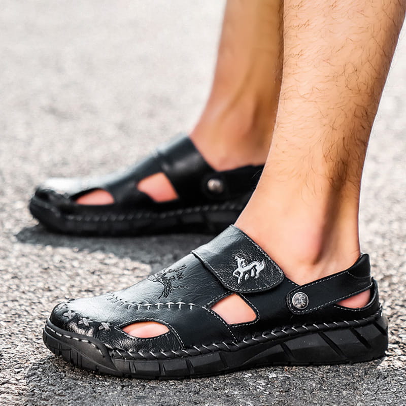 Helmut | Komfortable und luftdurchlässige PU-Sandalen in Lederoptik für Männer