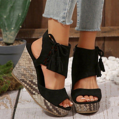 Genoveva | Wedge Sandals with Tassel Detail