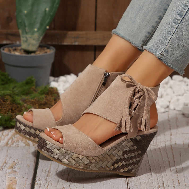 Genoveva | Wedge Sandals with Tassel Detail